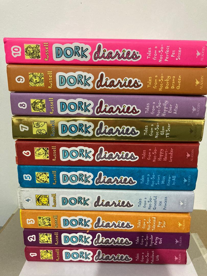 Dork Diaries Series : Vol 1 - 10 - Malaysia's Online Bookstore"